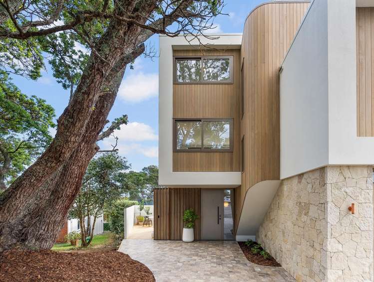 2A Winsomere Crescent_0