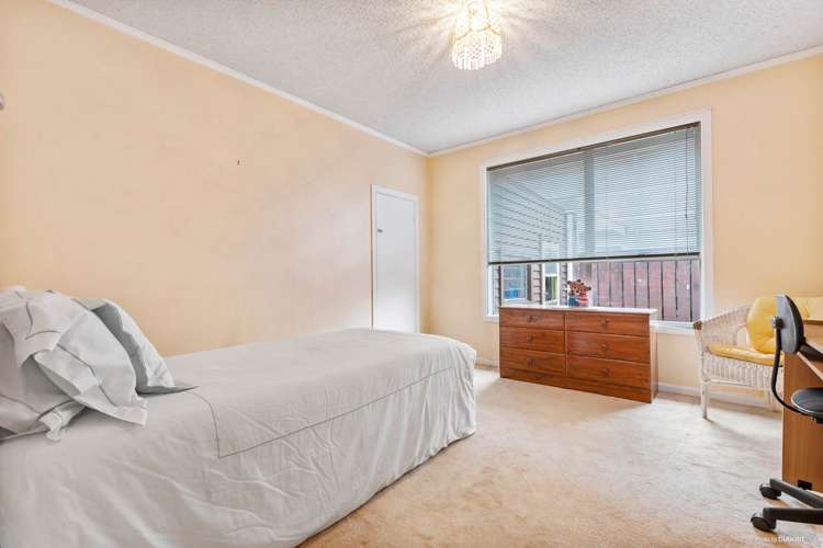 85 Old Lake Road Narrow Neck_7