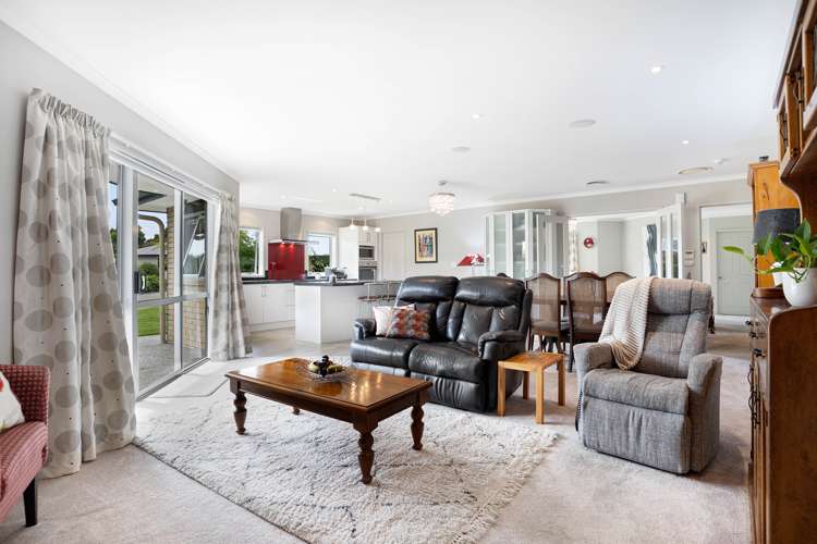 3 Camellia Lane Carterton_7