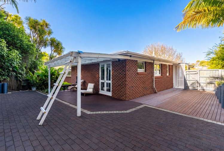 34 Leys Crescent Remuera_19