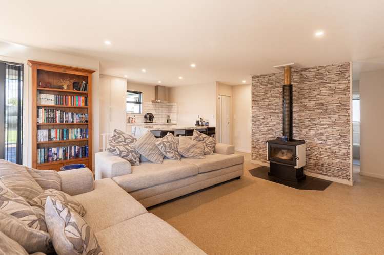 17 Greenfield Place Twizel_7