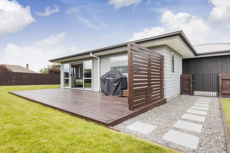 21 Wescombe Grove Feilding_19