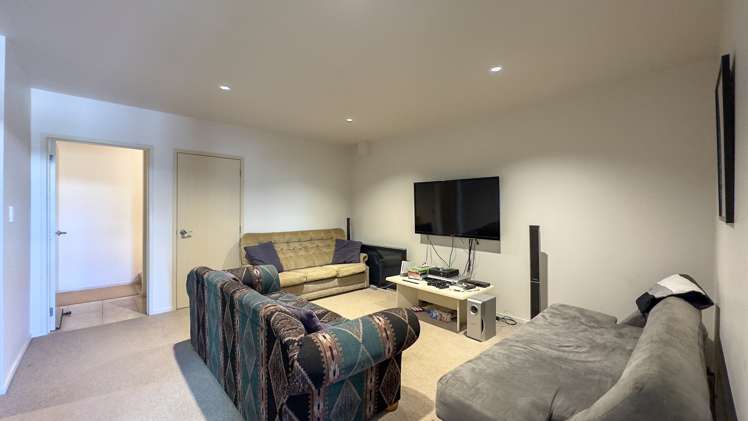 19 Crown Reef Pauanui_17