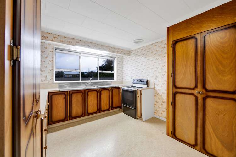 6 Manse Street Hawera_9