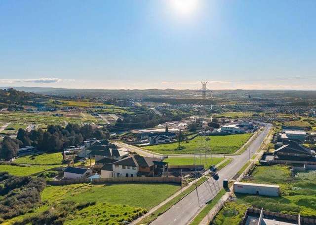 14 Annmarie Avenue Totara Park_2