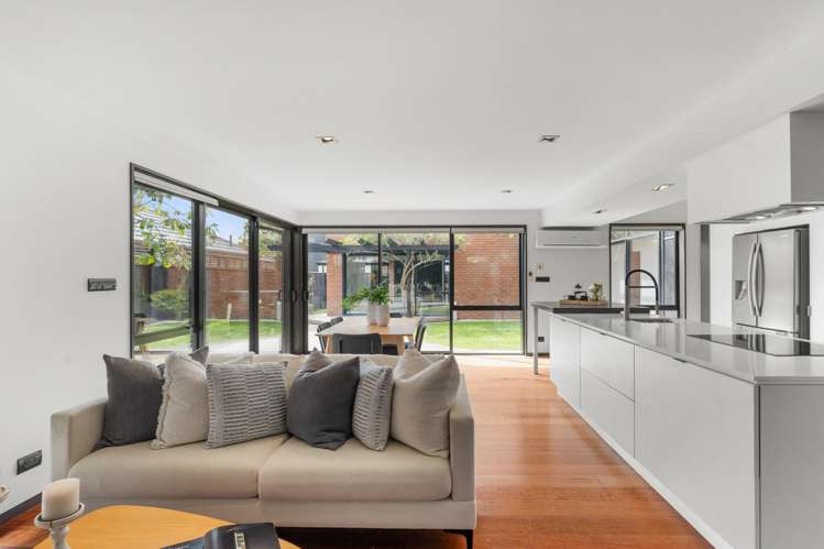 23 Ferdinand Terrace Yaldhurst_5