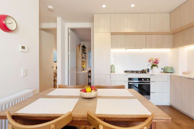 21 Erica Pabst Way Island Bay_4