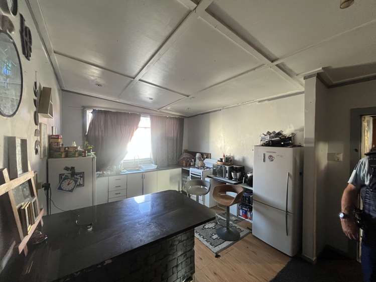 11 Endcliffe Road Kaiti_15