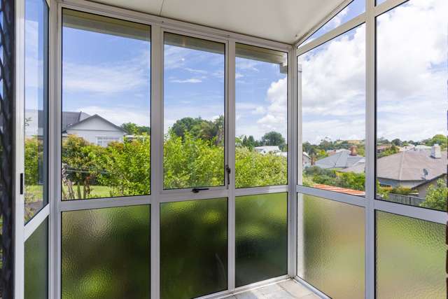 3/29 Clonbern Road Remuera_3