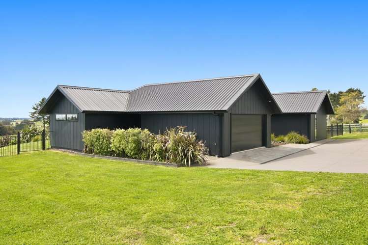 80 Clearview Road Lepperton_33