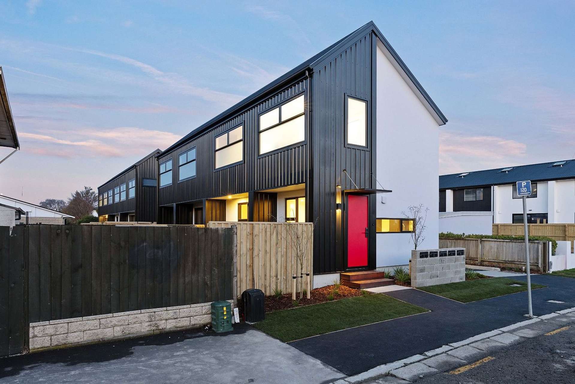 4/12 Rotherham Street Riccarton_0