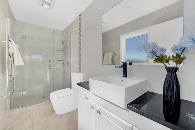 16 Evelina Lane Flat Bush_20