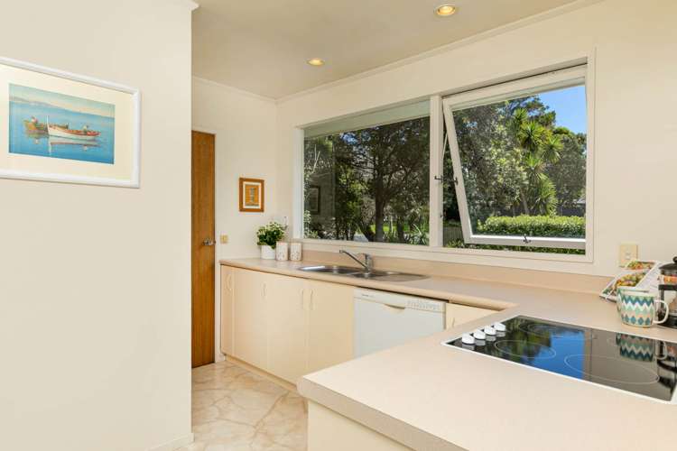 1/39 View Road Campbells Bay_7