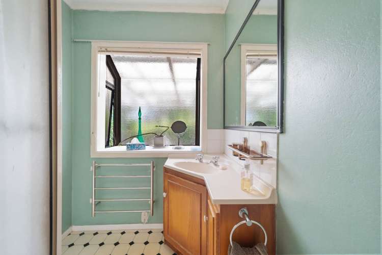 107 Whitney Street New Windsor_12