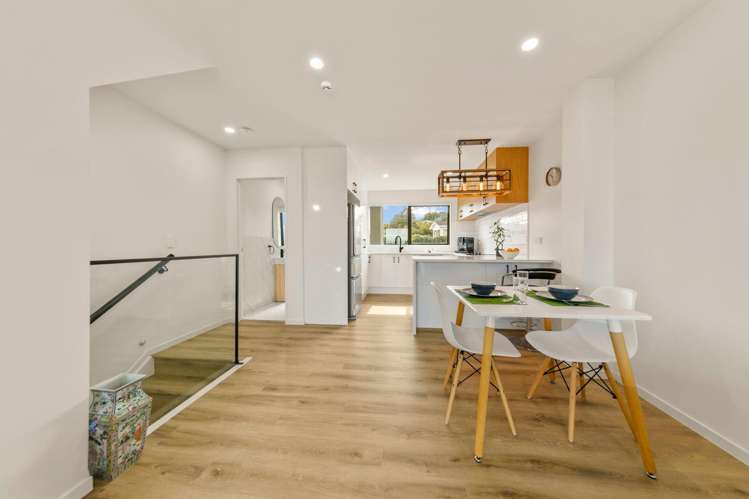 7/27 Carole Crescent_2