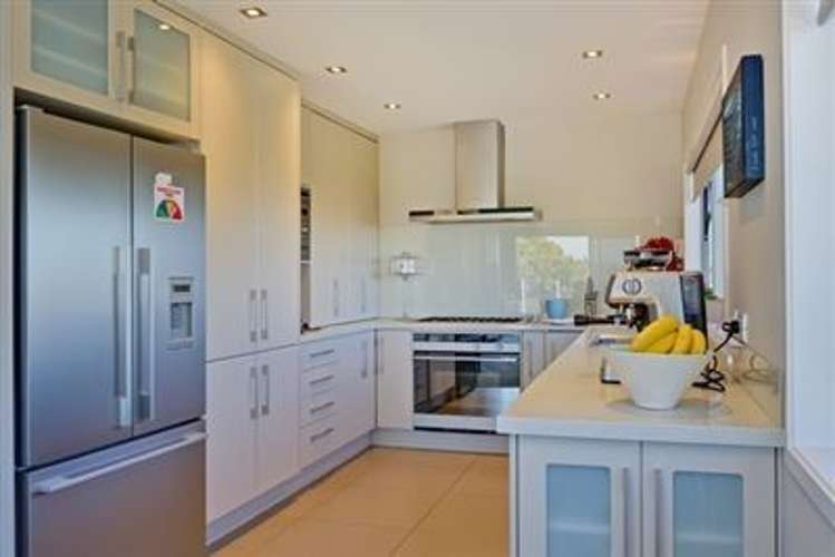 2/91 Aberdeen Road Castor Bay_6