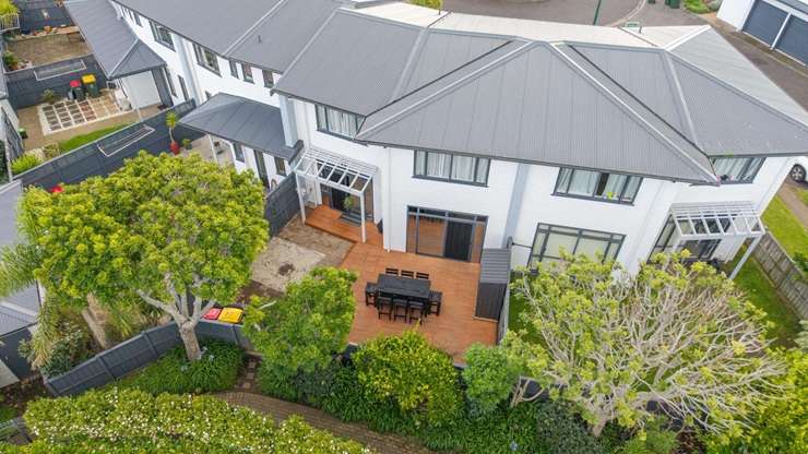 2 Armoy Drive, East Tamaki, Botany Downs Manukau City