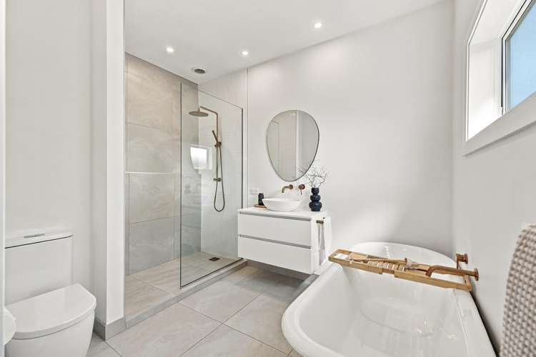 38 Dryden Street Sumner_11