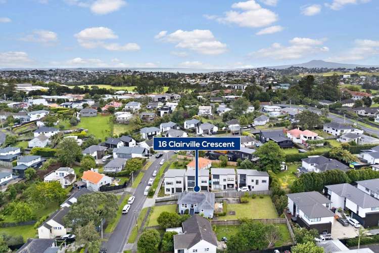 16 Clairville Crescent Wai O Taiki Bay_40