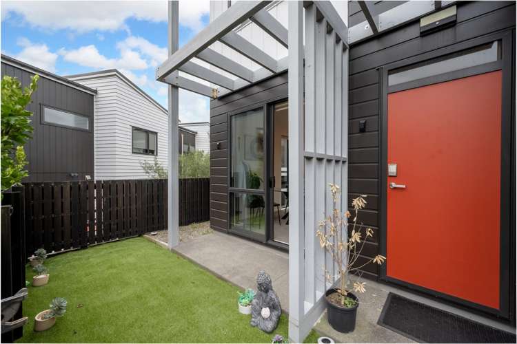 2 Tuhono Lane Northcote_19