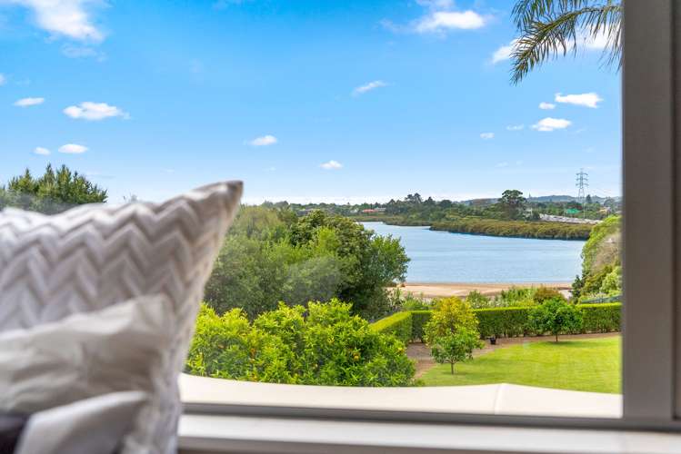 16 Pescara Point Karaka_27