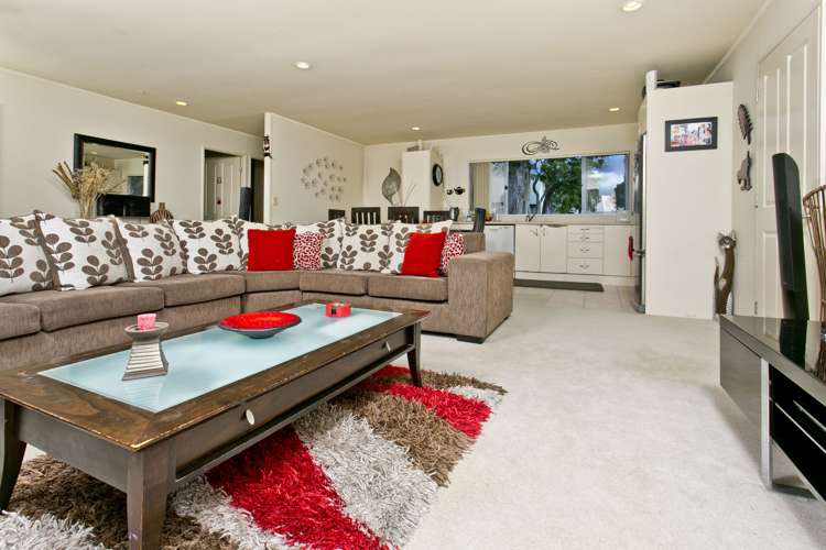 16 Albizia Avenue Henderson_3