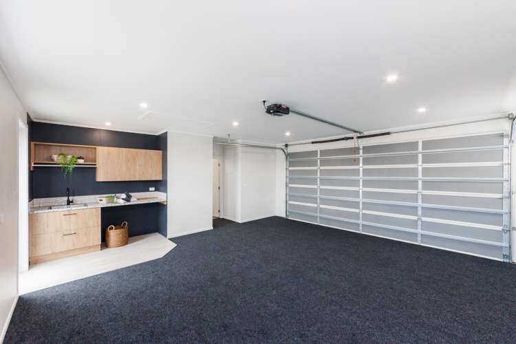 52 Peppertree Glade Kelvin Grove_22