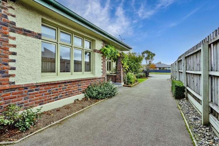 263 Herbert Street Windsor_19