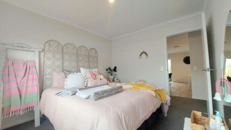 12 Lily Way Pyes Pa_11