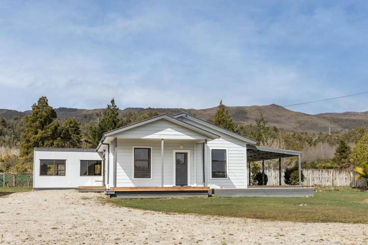 1244 Fairdown Road Waimangaroa_1