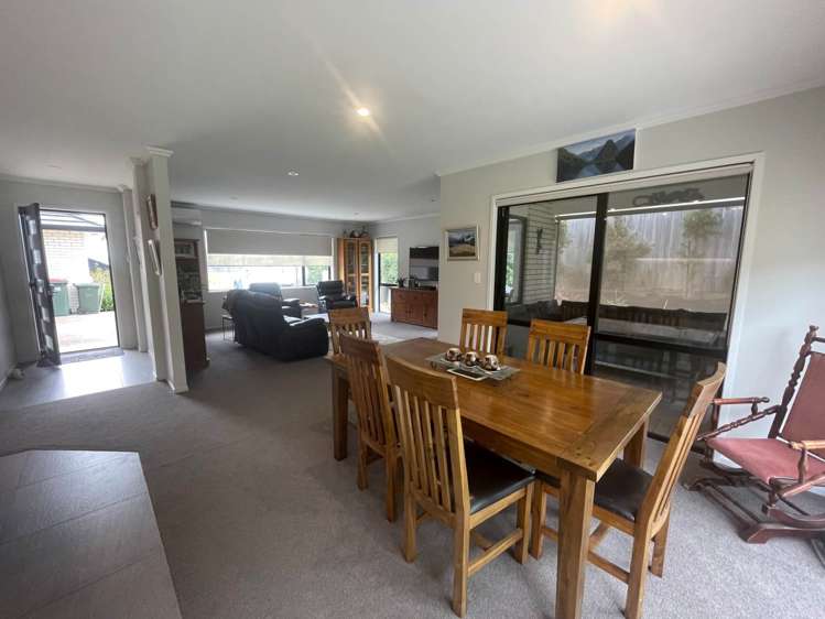 41 Karo Road Beachlands_12