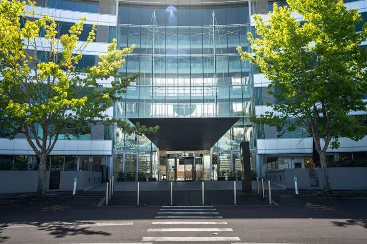 Smales Farm 74 Taharoto Road_0