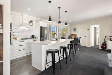 212 Cook Drive_3