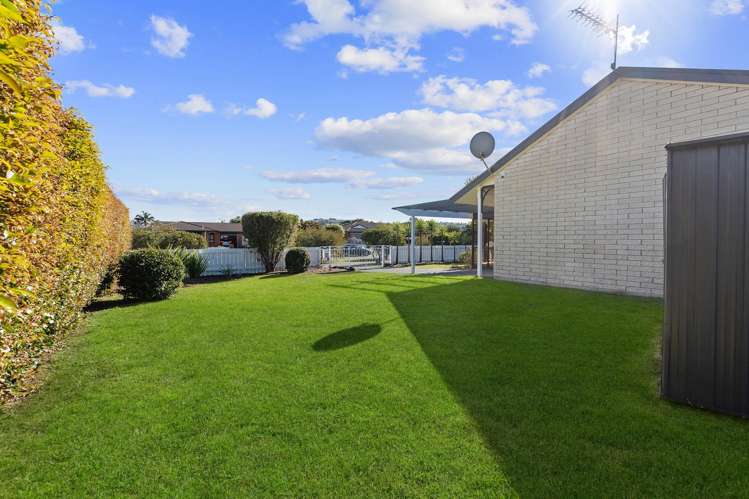 2/99 Riverside Road Orewa_30