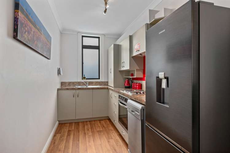 4/11 Wellington Street Picton_16