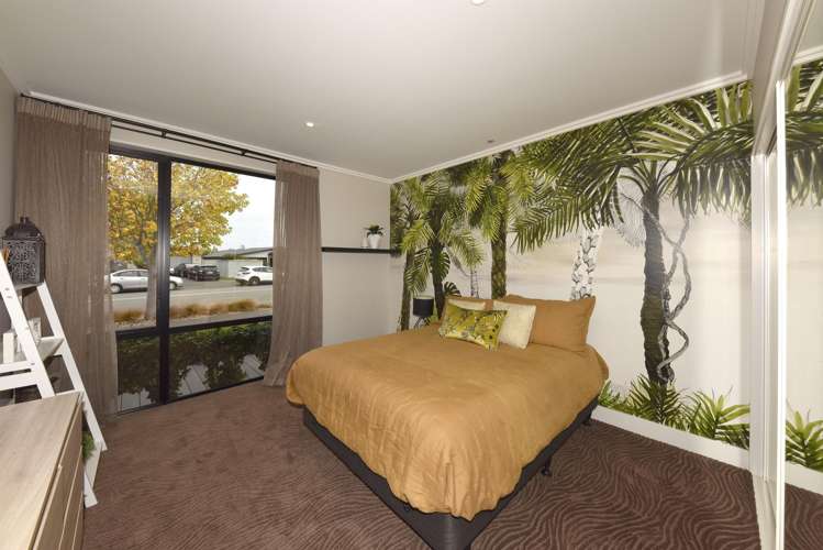 39 Hamill Road Halswell_17