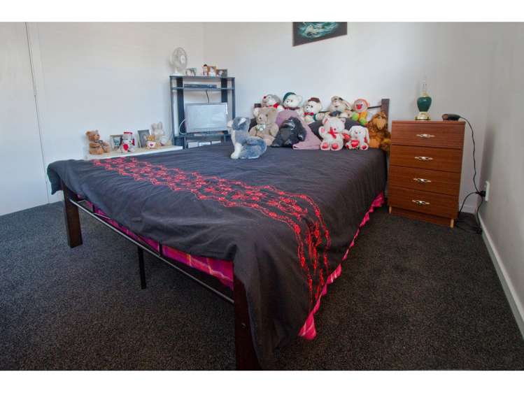 12 Grants Road Marchwiel_10