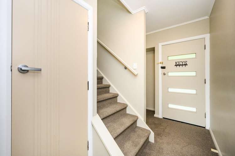 26 Farnham Avenue Highbury_12