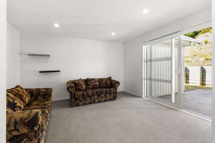 66 Cedarwood Street Woodridge_4