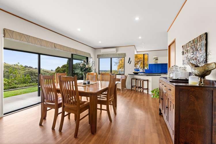16A Churchill Drive Taradale_12