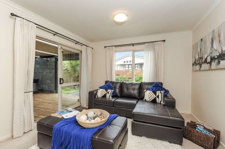 27 Pitfire Place Blockhouse Bay_3