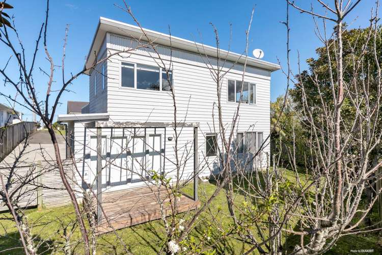 868a East Coast Road Northcross_10