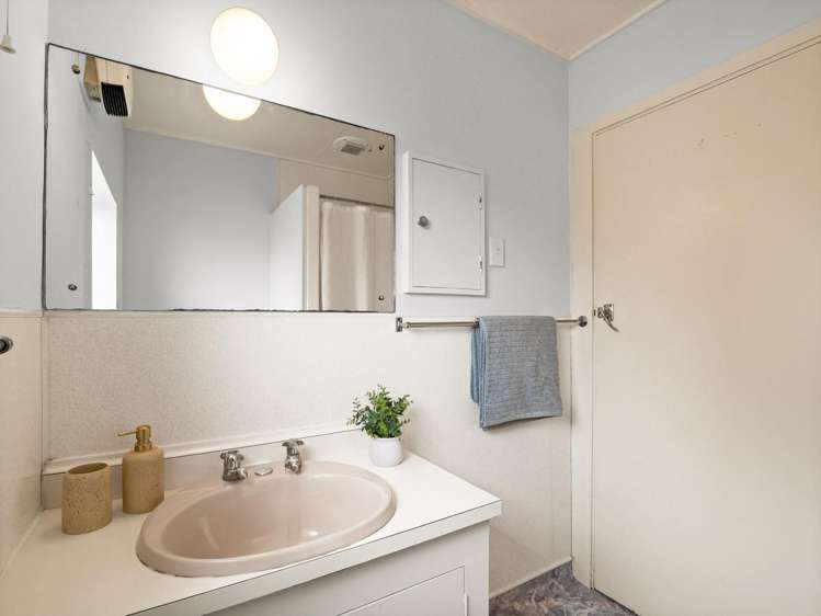 116 London Street Dunedin Central_19
