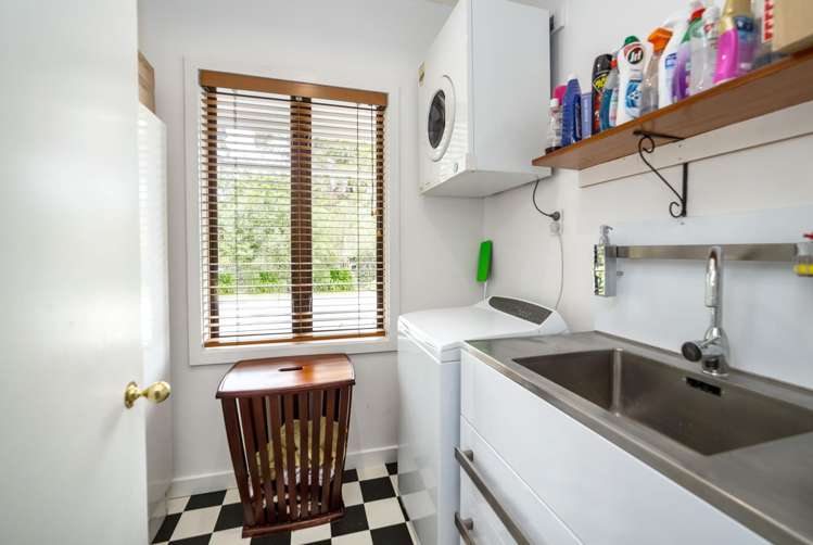 72A Ahikouka Road Greytown_31