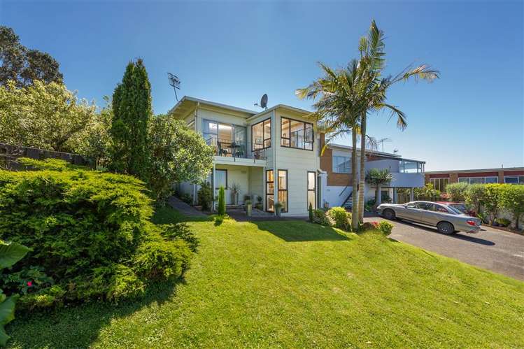 1/2 Camelot Place Glenfield_2