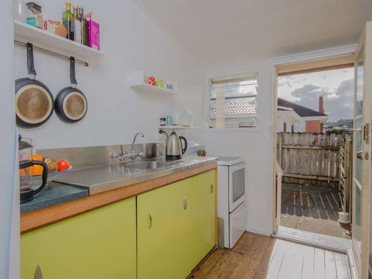 1/220a Church Street Onehunga_9