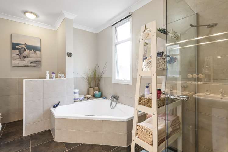 2 Ratanui Road Paraparaumu_15