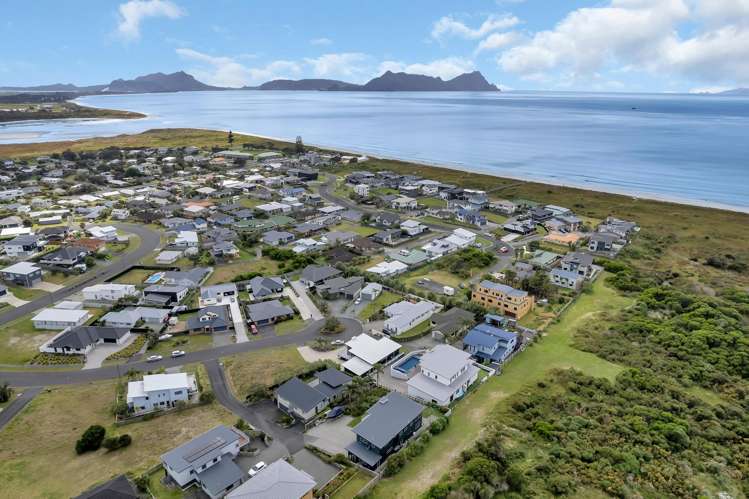 32 Kihi Place Ruakaka_27