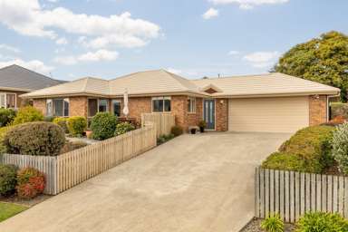 43 James Drive_3