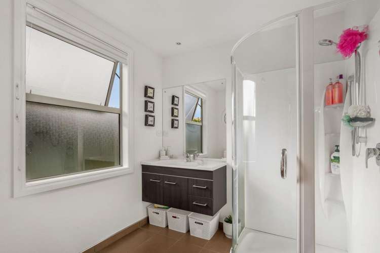 6 Houlahan Street Clyde_12